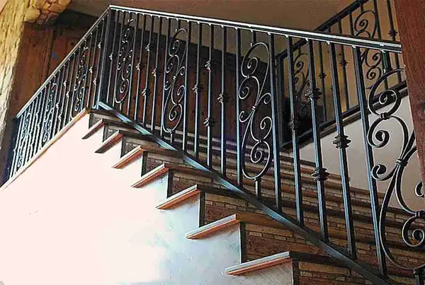 Balustrady wewnętrzne kute — realizacja 10, Kowalstwo Artystyczne Marek Mida
