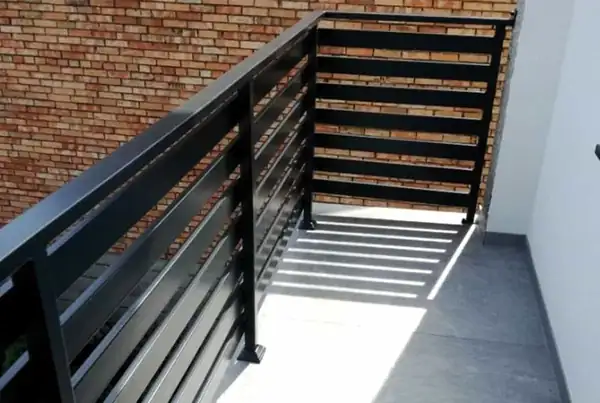 Balustrady zewnętrzne kute — realizacja 51, Kowalstwo Artystyczne Marek Mida