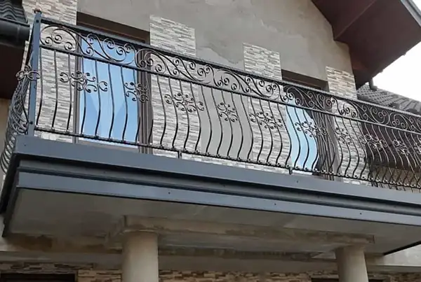 Balustrady zewnętrzne kute — realizacja 59, Kowalstwo Artystyczne Marek Mida