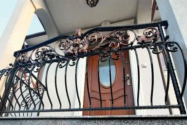 Balustrady zewnętrzne kute — realizacja 83, Kowalstwo Artystyczne Marek Mida