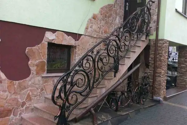 Balustrady zewnętrzne kute — realizacja 99, Kowalstwo Artystyczne Marek Mida