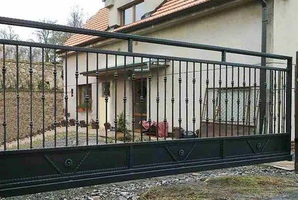 Bramy wjazdowe kute — realizacja 23, Kowalstwo Artystyczne Marek Mida