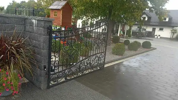 Bramy wjazdowe kute — realizacja 39, Kowalstwo Artystyczne Marek Mida