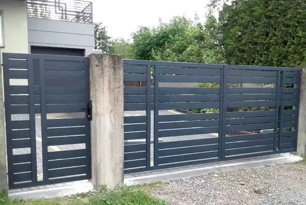 Bramy wjazdowe kute — realizacja 58, Kowalstwo Artystyczne Marek Mida
