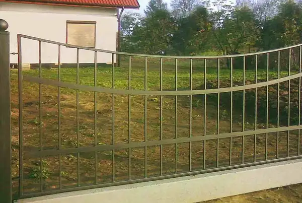Segmenty ogrodzeniowe kute — realizacja 7, Kowalstwo Artystyczne Marek Mida