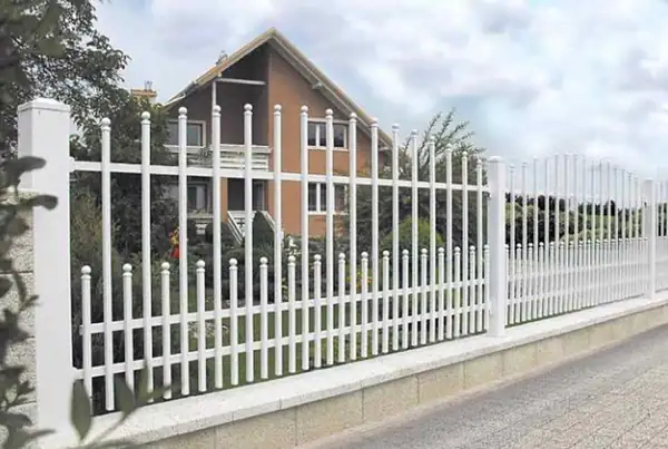 Segmenty ogrodzeniowe kute — realizacja 30, Kowalstwo Artystyczne Marek Mida