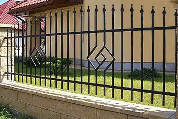 Segmenty ogrodzeniowe kute — realizacja 38, Kowalstwo Artystyczne Marek Mida