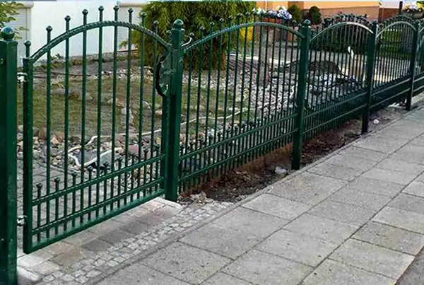 Segmenty ogrodzeniowe kute — realizacja 59, Kowalstwo Artystyczne Marek Mida