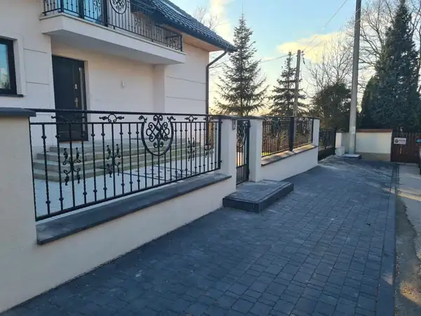 Segmenty ogrodzeniowe kute — realizacja 87, Kowalstwo Artystyczne Marek Mida